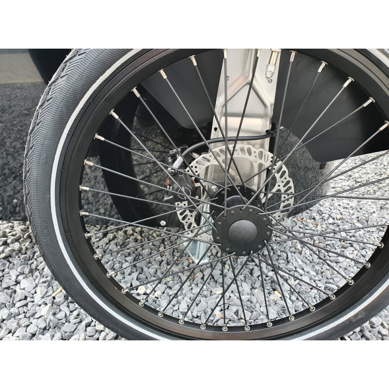 Nihola Rehab bakfiets voor gehandicapt elektrisch