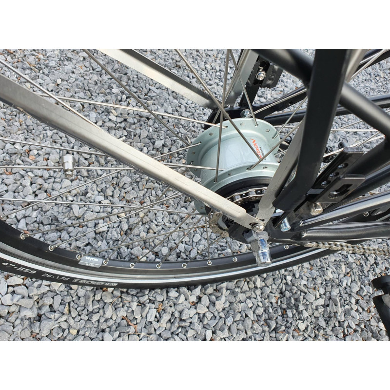 Vélo cargo Nihola Rehab pour handicapés électriques