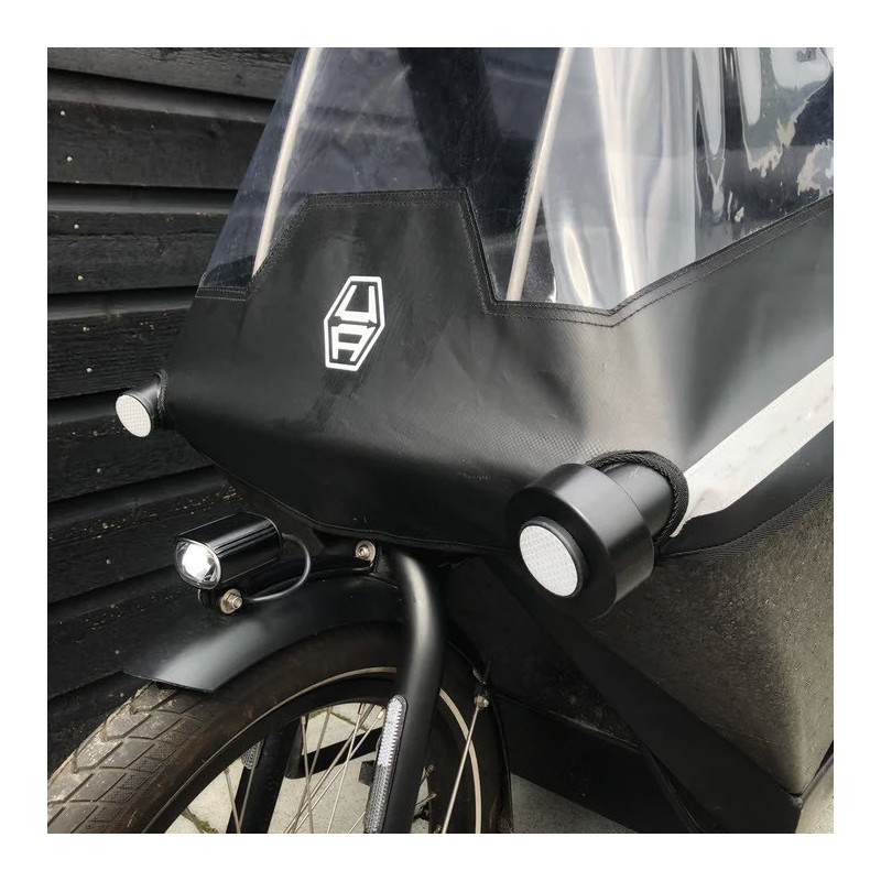Urban Arrow lock for rain tent