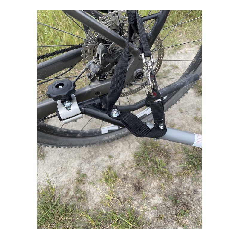 KidsCab claw hitch adapter