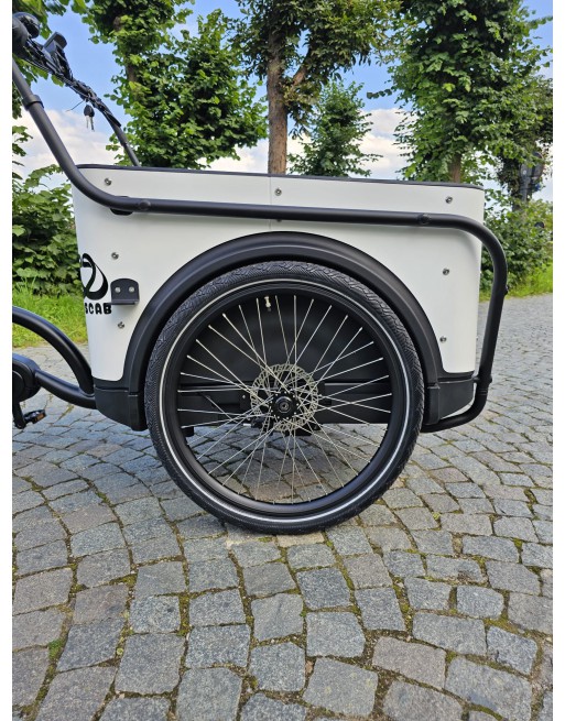 Vélo cargo électrique KidsCab Royal Deluxe 3