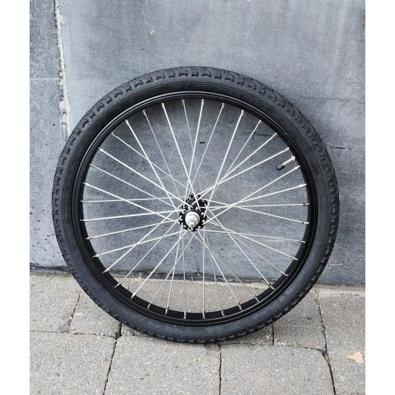 Roue latérale de roue avant triporteur avec pneu