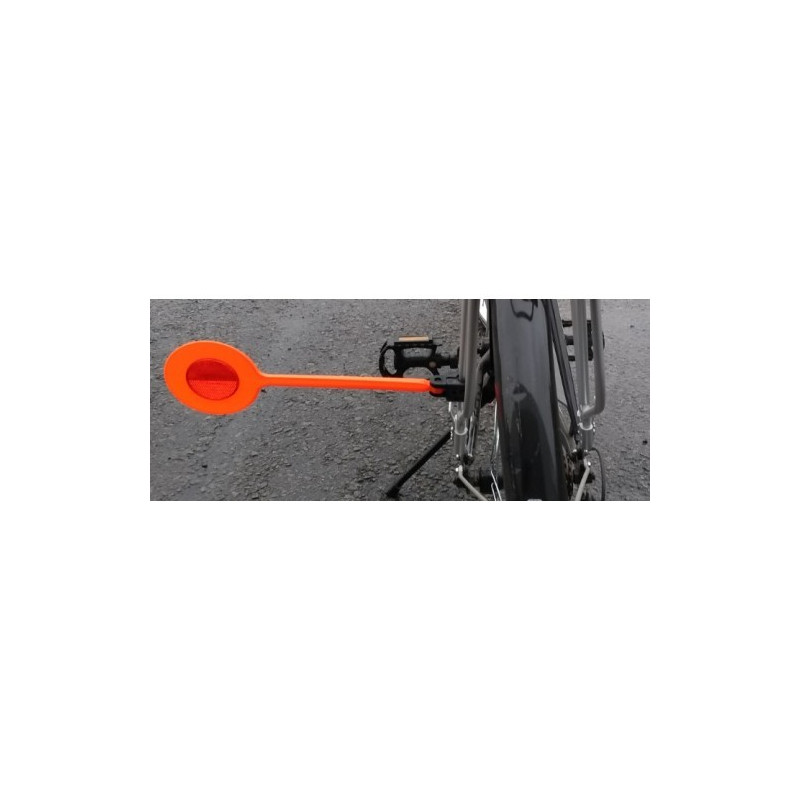 Danger retractor for cargo bike