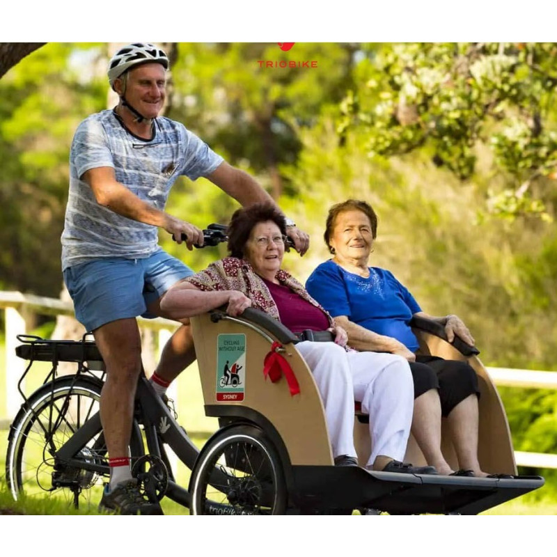 Triobike taxi tricycle